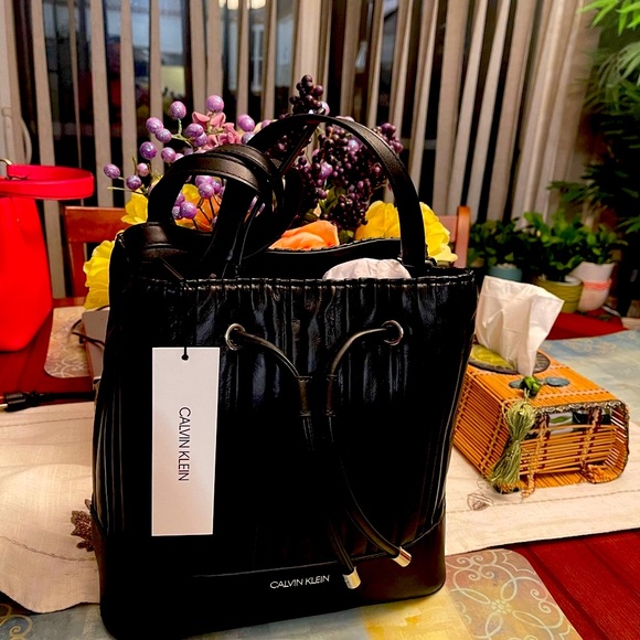 Karl lagerfield/calvin Klein/dkny - Picture 1 of 2